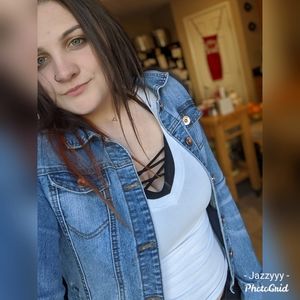 Meet your Posher, Jasmin